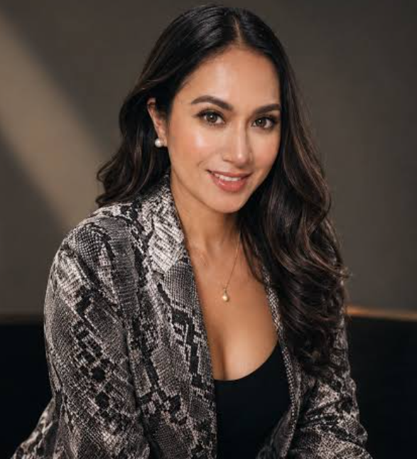 The Enigma and the Art: Tracking the Unfolding Legacy of Nadeshda Ponce nadeshda ponce